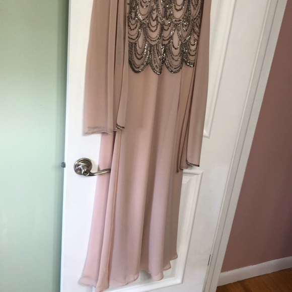 Mother of the Bride dress and shawl. - Picture 6 of 10